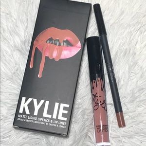 Libra Kylie Cosmetics Matte Lipkit